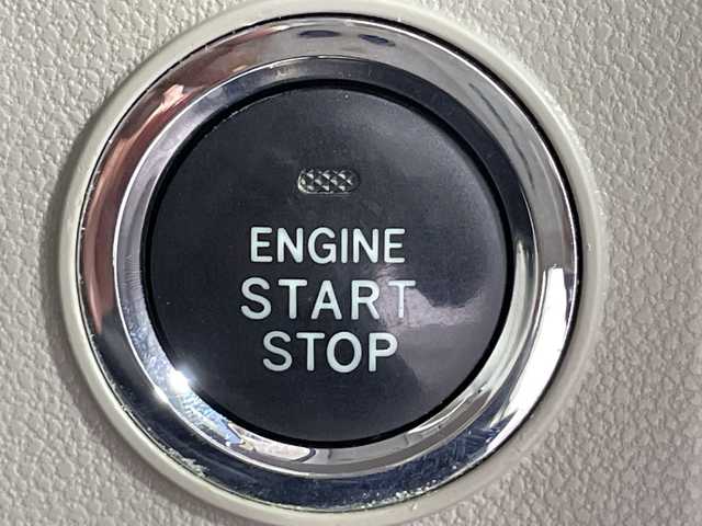 スバル シフォン G スマートアシスト 沖縄県 2018(平30)年 3.6万km ベージュ 禁煙車/県外仕入れ/パワースライドドア/衝突軽減ブレーキ/社外ナビ(フルセグTV/CD/DVD/BT/FM/AM)/バックカメラ/ドライブレコーダー/ETC/シートヒーター/オートマチックハイビーム/スペアキー/取説説明書/フロアマット/ドアバイザー