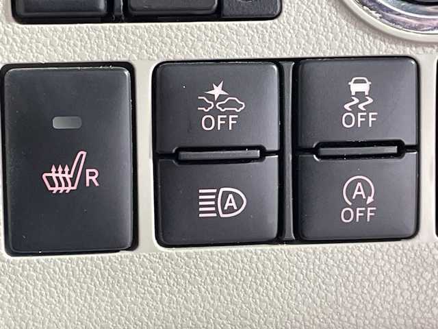 スバル シフォン G スマートアシスト 沖縄県 2018(平30)年 3.6万km ベージュ 禁煙車/県外仕入れ/パワースライドドア/衝突軽減ブレーキ/社外ナビ(フルセグTV/CD/DVD/BT/FM/AM)/バックカメラ/ドライブレコーダー/ETC/シートヒーター/オートマチックハイビーム/スペアキー/取説説明書/フロアマット/ドアバイザー