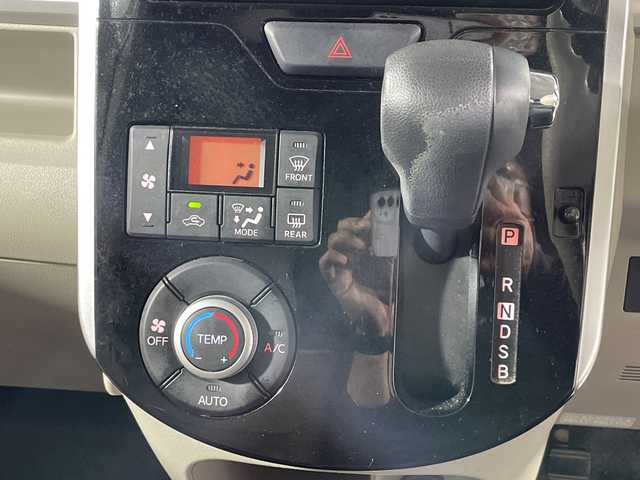 スバル シフォン G スマートアシスト 沖縄県 2018(平30)年 3.6万km ベージュ 禁煙車/県外仕入れ/パワースライドドア/衝突軽減ブレーキ/社外ナビ(フルセグTV/CD/DVD/BT/FM/AM)/バックカメラ/ドライブレコーダー/ETC/シートヒーター/オートマチックハイビーム/スペアキー/取説説明書/フロアマット/ドアバイザー