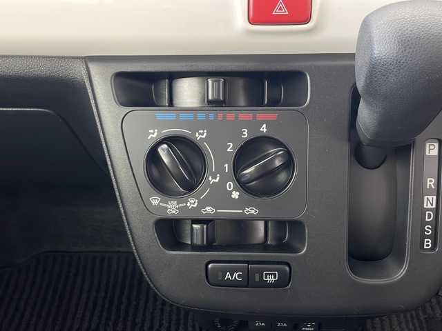 ダイハツ ミラ トコット X SA Ⅲ 秋田県 2018(平30)年 3.1万km ジューシーピンクM 4WD/スマートアシストIII/　・衝突回避支援ブレーキ機能/　・車線逸脱警報機能/　・誤発進抑制制御機能（前方・後方）/　・オートハイビーム/　・先行車発進お知らせ機能/　・VSC/純正メモリーナビ/　（BT／CD／DVD／フルセグTV／USB）/バックカメラ/ETC/ドライブレコーダー/プッシュスタート/純正フロアマット/純正ホイールキャップ/LEDヘッドライト/スマートキー
