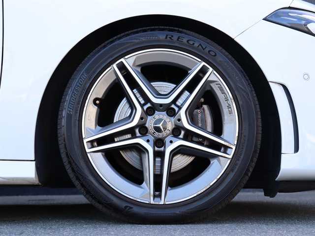 メルセデス・ベンツ Ｍ・ベンツ Ａ２００ｄ AMGライン 香川県 2019(令1)年 3.9万km ポーラホワイト レザーエクスクルーシブパッケージ/アドバンスドパッケージ/・360°カメラ/・HUD/・アドバンスドサウンドシステム/パノラミックスライディングルーフ/レーダーセーフティパッケージ/・アクティブディスタンスアシスト・ディストロニック/・アクティブブレーキアシスト/・BSA/・LKA/・アクティブステアリングアシスト/ナビゲーションパッケージ/３６０°カメラ/アンビエントライト/シートヒーター（フロント）/メモリー付きパワーシート/キーレスゴー