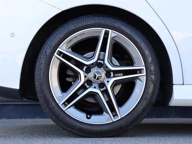 メルセデス・ベンツ Ｍ・ベンツ Ａ２００ｄ AMGライン 香川県 2019(令1)年 3.9万km ポーラホワイト レザーエクスクルーシブパッケージ/アドバンスドパッケージ/・360°カメラ/・HUD/・アドバンスドサウンドシステム/パノラミックスライディングルーフ/レーダーセーフティパッケージ/・アクティブディスタンスアシスト・ディストロニック/・アクティブブレーキアシスト/・BSA/・LKA/・アクティブステアリングアシスト/ナビゲーションパッケージ/３６０°カメラ/アンビエントライト/シートヒーター（フロント）/メモリー付きパワーシート/キーレスゴー