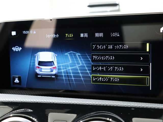 メルセデス・ベンツ Ｍ・ベンツ Ａ２００ｄ AMGライン 香川県 2019(令1)年 3.9万km ポーラホワイト レザーエクスクルーシブパッケージ/アドバンスドパッケージ/・360°カメラ/・HUD/・アドバンスドサウンドシステム/パノラミックスライディングルーフ/レーダーセーフティパッケージ/・アクティブディスタンスアシスト・ディストロニック/・アクティブブレーキアシスト/・BSA/・LKA/・アクティブステアリングアシスト/ナビゲーションパッケージ/３６０°カメラ/アンビエントライト/シートヒーター（フロント）/メモリー付きパワーシート/キーレスゴー