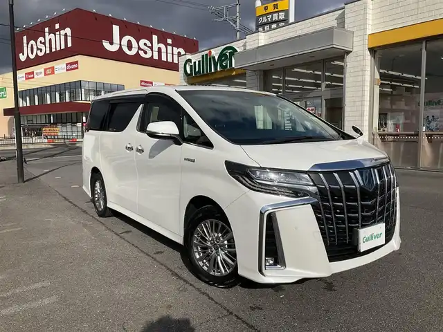 トヨタ アルファードハイブリット SR Cパッケージ 滋賀県 2020(令2)年 3万km ホワイトパールクリスタルシャイン ワンオーナー/車検7年11月まで/ツインムーンルーフ/純正10インチディスプレイオーディオ/　フルセグテレビ　Bluetooth対応/　純正DVDプレイヤー/バックカメラ/黒革シート（フロントベンチレーション）/純正フリップダウンモニター/純正ドライブレコーダー/純正LEDヘッドライト/アイドリングストップ/両側パワースライドドア/パワーバックドア/保証書/取扱説明書