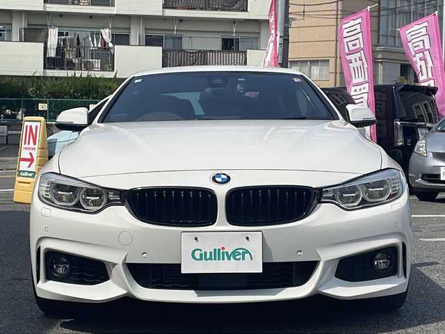ＢＭＷ ４３５ｉ カブリオレ Mスポーツ 神奈川県 2014(平26)年 8.8万km アルピンホワイトⅢ 純正ナビ/バックカメラ/社外フロアマット/パワーシート/ウインカーミラー/パドルシフト/ISOFIX/レザーシート/ネックウォーマー/メモリシート/シートヒーター/オートライト