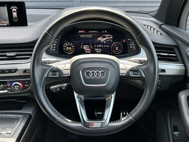 アウディ Ｑ７ 3.0TFSI クワトロ Sライン PKG 茨城県 2018(平30)年 6.3万km グレイシアホワイトメタリック Ｓラインパッケージ　/７シーターＰＫＧ　/・サンブラインド　/・全席Ｓヒーター　/・4ゾーンデラックスオートマチックエアコンディショナー/リアアシスタンスＰ　/・アウディプレセンスリア　/・アウディサイドアシスト　/・サイドエアバック/マトリクスLED/ＡＣＣ　/レーンアシスト/黒革スポーツシート　/M付パワーシート/パワーテールゲート/３６０度カメラ　/ナビ　/１２セグ/CarPlay/ETC2.0/禁煙車