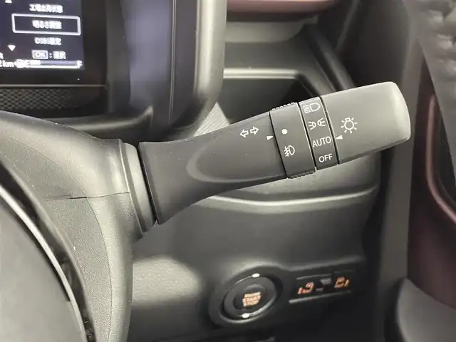 スズキ スペーシア カスタム HYBRID XS 愛知県 2024(令6)年 0.1万km未満 ブルーイッシュブラックパール3 スズキセーフティサポート/純正9インチナビ/全方位カメラ/両側パワースライドドア/シートヒーター/ステアリングヒート/純正15インチAW/純正LEDライト/レーンキープ/オートライト/オートライト/本革ステアリングホイール