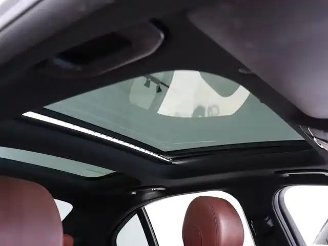 メルセデス・ベンツ Ｃ２２０ｄ 静岡県 2020(令2)年 4.2万km オブシディアンブラック ナビ/360°カメラ/クルーズコントロール/サンルーフ/プッシュスタート/パワーバックドア/ETC2.0/AppleCarPlay対応/AndroidAuto対応/ワイヤレス充電/Burmesterサウンドシステム/ヘッドアップディスプレイ