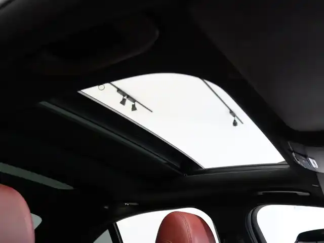 メルセデス・ベンツ Ｃ２２０ｄ 静岡県 2020(令2)年 4.2万km オブシディアンブラック ナビ/360°カメラ/クルーズコントロール/サンルーフ/プッシュスタート/パワーバックドア/ETC2.0/AppleCarPlay対応/AndroidAuto対応/ワイヤレス充電/Burmesterサウンドシステム/ヘッドアップディスプレイ