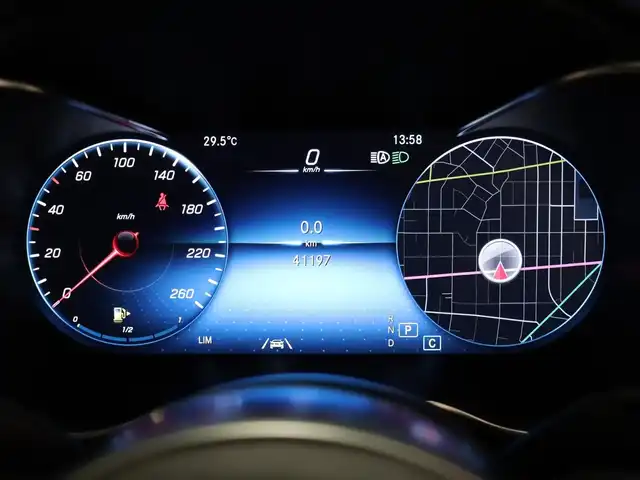 メルセデス・ベンツ Ｃ２２０ｄ 静岡県 2020(令2)年 4.2万km オブシディアンブラック ナビ/360°カメラ/クルーズコントロール/サンルーフ/プッシュスタート/パワーバックドア/ETC2.0/AppleCarPlay対応/AndroidAuto対応/ワイヤレス充電/Burmesterサウンドシステム/ヘッドアップディスプレイ