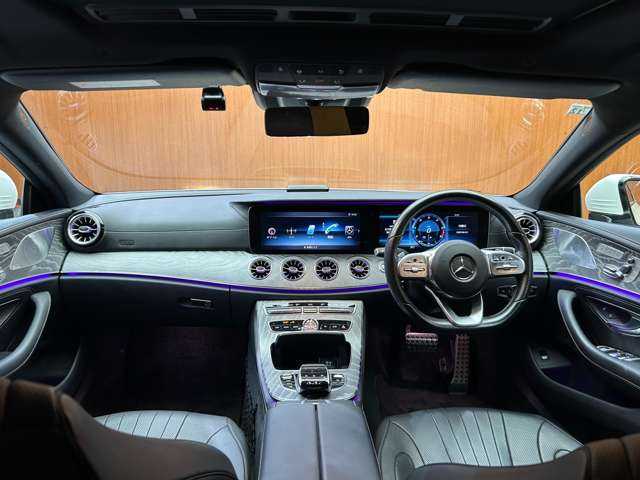 メルセデス・ベンツ ＣＬＳ２２０ｄ スポーツ エクスクルーシブPKG 千葉県 2018(平30)年 4.7万km ダイヤモンドホワイト サンルーフ　/純正ナビ　/３６０°ＡＣＣ　/ＨＵＤ　/黒革　/シートヒーター　/ベンチレーター　/パワーシート　/ＬＥＤヘッドライト　/ハイビームアシスト/電動リアゲート　/アンビエントライト　/ＡＭＧ２０インチＡＷ