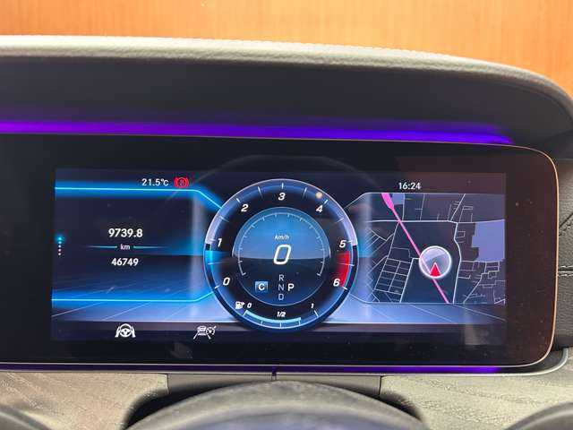 メルセデス・ベンツ ＣＬＳ２２０ｄ スポーツ エクスクルーシブPKG 千葉県 2018(平30)年 4.7万km ダイヤモンドホワイト サンルーフ　/純正ナビ　/３６０°ＡＣＣ　/ＨＵＤ　/黒革　/シートヒーター　/ベンチレーター　/パワーシート　/ＬＥＤヘッドライト　/ハイビームアシスト/電動リアゲート　/アンビエントライト　/ＡＭＧ２０インチＡＷ