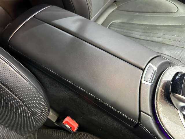 メルセデス・ベンツ ＣＬＳ２２０ｄ スポーツ エクスクルーシブPKG 千葉県 2018(平30)年 4.7万km ダイヤモンドホワイト サンルーフ　/純正ナビ　/３６０°ＡＣＣ　/ＨＵＤ　/黒革　/シートヒーター　/ベンチレーター　/パワーシート　/ＬＥＤヘッドライト　/ハイビームアシスト/電動リアゲート　/アンビエントライト　/ＡＭＧ２０インチＡＷ