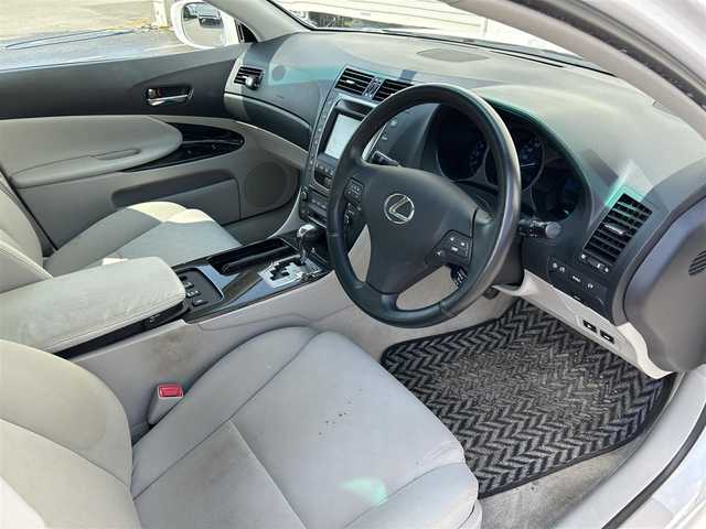 レクサス ＧＳ 350 新潟県 2008(平20)年 7.3万km 白 純正ナビ【TV/FM・AM】/クルーズコントロール/バックカメラ/パワーシート/純正アルミホイール/純正フロアマット/オートライト/ETC/プッシュスタート/スマートキー/スペアキー