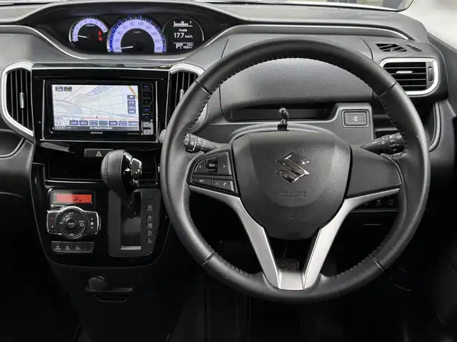スズキ ソリオ バンディット HV MV 栃木県 2016(平28)年 7.9万km ピュアホワイトP KENWOODナビ/Bluetoothオーディオ/ワンセグTV走行中視聴可能/DVD再生機能/バックカメラ/ステアリングリモコン/左側パワースライドドア /運転席シートヒーター/シートバックテーブル/nanoe搭載フルオートエアコン/LEDヘッドライト/前後ドライブレコーダー/純正15インチAW/スマートキー×2