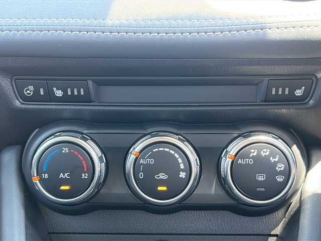 マツダ ＣＸ－３ XDプロアクティブSパッケージ 茨城県 2018(平30)年 3.7万km チタニウムフラッシュマイカ 純正メモリナビ/(地デジTV・CD・DVD・BT・USB・ラジオ再生)/360度アラウンドビューカメラ/レーダークルーズコントロール/レーンアシスト/衝突軽減ブレーキ/ブラインドスポットモニター/ハーフレザーシート/シートヒーター/パワーシート/メモリシート/ETC/オートライト/LEDヘッドライト/純正18inアルミホイール/フロアマット/スマートキー