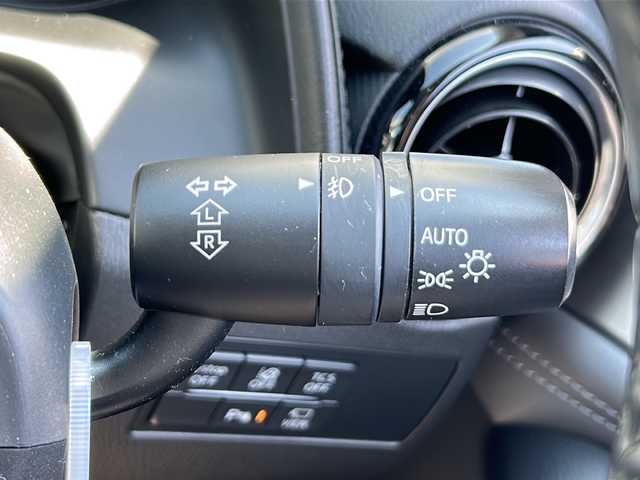 マツダ ＣＸ－３ XDプロアクティブSパッケージ 茨城県 2018(平30)年 3.7万km チタニウムフラッシュマイカ 純正メモリナビ/(地デジTV・CD・DVD・BT・USB・ラジオ再生)/360度アラウンドビューカメラ/レーダークルーズコントロール/レーンアシスト/衝突軽減ブレーキ/ブラインドスポットモニター/ハーフレザーシート/シートヒーター/パワーシート/メモリシート/ETC/オートライト/LEDヘッドライト/純正18inアルミホイール/フロアマット/スマートキー