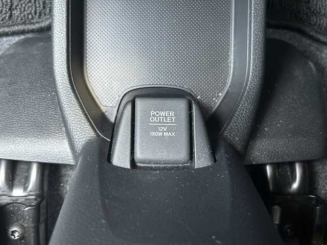 ホンダ Ｎ ＯＮＥ オリジナル 静岡県 2023(令5)年 1.2万km プラチナホワイトパール 純正ナビ/・ラジオ/・CD/DVD/フルセグTV/USB/SD/Bluetooth/ipod/主要装備/・バックカメラ　/・ドライブレコーダー　/・ＥＴＣ/・ホンダセンシング/・車線逸脱防止/・衝突被害軽減ブレーキ/・レーダークルーズコントロール　/・ステアリングリモコン　/・スマートキー　/・ハーフレザーシート/・ＬＥＤヘッドライト/・コーナーセンサー/・ステアリングリモコン/・オートライト/・オートホールド/・プッシュスタート/・スマートキー/・純正フロアマット/・純正アルミホイール