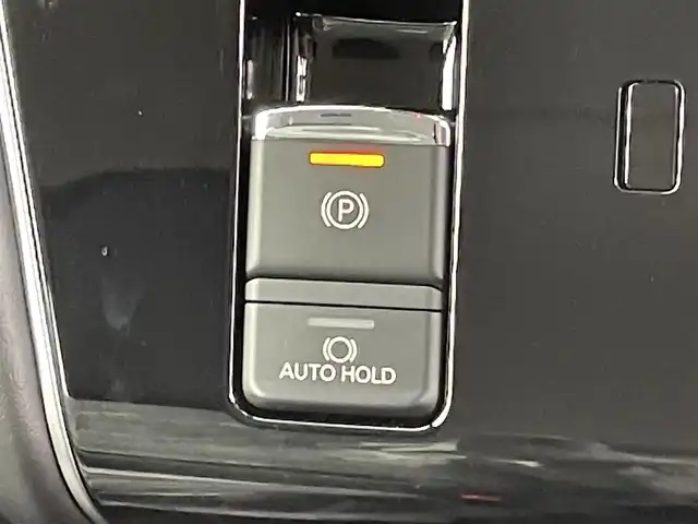 三菱 デリカＤ：５ シャモニー 千葉県 2025(令7)年 0.1千km 白Ⅱ 登録済未使用車/パートタイム4WD/全方位カメラ/両側電動スライドドア/衝突軽減ブレーキ/オートクルーズコントロール/車線逸脱警報/ハーフレザーシート/前席シートヒーター/D席パワーシート/ステアリングヒーター/パワーバックドア/電動パーキングブレーキ/ブレーキホールド/LEDヘッドライト/オートハイビーム/スマートキー/スペアキー/取扱説明書/保証書