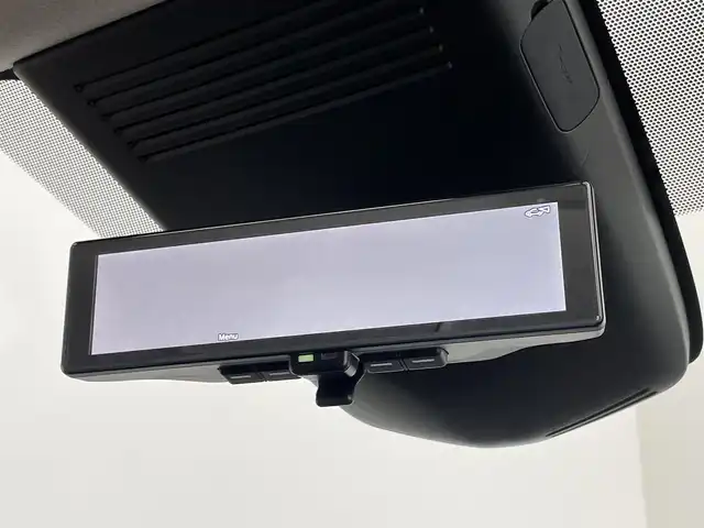 日産 セレナ e－パワー ハイウェイスター V 埼玉県 2025(令7)年 0.1千km プリズムホワイト 登録済未使用車　純正１２．３インチディスプレイオーディオ　フリップダウンモニター　アラウンドビュー　ＢＳＩ　プロパイロット　インテリジェントルームミラー　ＥＴＣ２．０　前後ドラレコ　ワイヤレス充電