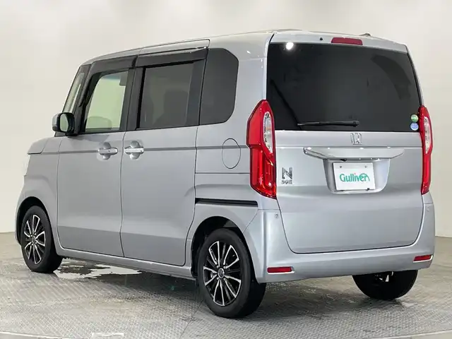 ホンダ Ｎ ＢＯＸ G L ホンダセンシング 栃木県 2018(平30)年 4.8万km ルナシルバーM 純正ナビ/（CD/DVD/Bluetooth/フルセグＴＶ）/バックカメラ/ホンダセンシング/リアコーナーセンサー/ビルトインＥＴＣ/前方ドラレコ/片側パワースライド/オートライト/LEDヘッドライト/横滑り防止装置/スマートキー/プッシュスタート/アイドリングストップ/ステアリングスイッチ/電動格納ミラー/社外アルミホイール/純正フロアマット