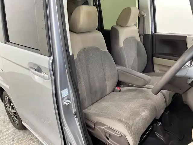 ホンダ Ｎ ＢＯＸ G L ホンダセンシング 栃木県 2018(平30)年 4.8万km ルナシルバーM 純正ナビ/（CD/DVD/Bluetooth/フルセグＴＶ）/バックカメラ/ホンダセンシング/リアコーナーセンサー/ビルトインＥＴＣ/前方ドラレコ/片側パワースライド/オートライト/LEDヘッドライト/横滑り防止装置/スマートキー/プッシュスタート/アイドリングストップ/ステアリングスイッチ/電動格納ミラー/社外アルミホイール/純正フロアマット
