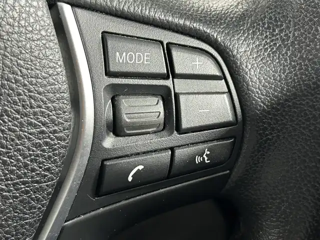 ＢＭＷ １１８ｄ スタイル 佐賀県 2016(平28)年 10.7万km 青 純正HDDナビ/FM/AMAUX/USB/CD/DVD/Bluetooth/バックカメラ/コーナーセンサー/LEDヘッドライト/フォグランプ/クルーズコントロール/ドライブレコーダー/ETC/プッシュスタート/スマートキー/スペアキー/AAC/純正16インチアルミホイール/純正オーディオ/ウィンカーミラー/電動格納ミラー