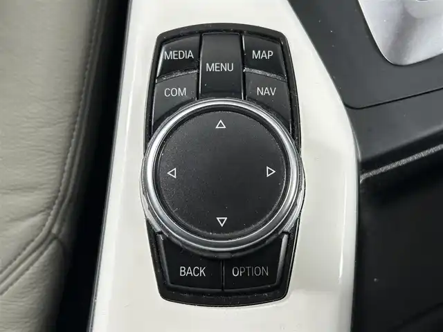 ＢＭＷ １１８ｄ スタイル 佐賀県 2016(平28)年 10.7万km 青 純正HDDナビ/FM/AMAUX/USB/CD/DVD/Bluetooth/バックカメラ/コーナーセンサー/LEDヘッドライト/フォグランプ/クルーズコントロール/ドライブレコーダー/ETC/プッシュスタート/スマートキー/スペアキー/AAC/純正16インチアルミホイール/純正オーディオ/ウィンカーミラー/電動格納ミラー