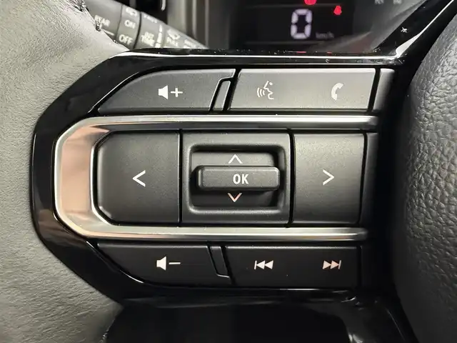 スズキ スペーシア カスタム HYBRID XS 愛知県 2025(令7)年 0.1千km パールⅡ 届出済未使用車/登録時走行距離4km/スズキセーフティサポート/純正メモリナビ/フルセグTV/Bluetooth/AppleCarPlay/AndroidAuto/全方位モニター/前席シートヒーター/革巻きステアリング/ステアリングリモコン/アダプティブクルーズコントロール/ハーフレザーシート/後席サーキュレーター/後席サンシェード/ステアリングヒーター/両側パワースライドドア/ヘッドアップディスプレイ/電動パーキングブレーキ/LEDヘッドライト/フォグランプ