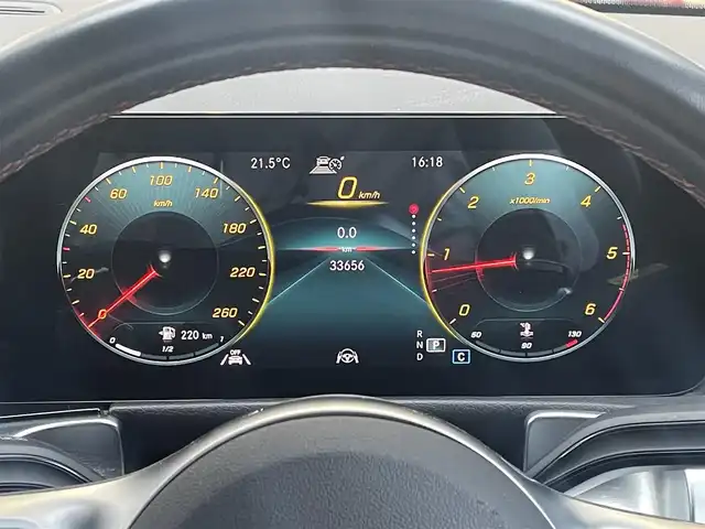 メルセデス・ベンツ ＧＬＢ２００ｄ AMGライン 千葉県 2020(令2)年 3.4万km ポーラホワイト パノラミックスライディングルーフ/ヘッドアップディスプレイ/ハーフレザーシート/パワーシート/シートヒーター/純正HDDナビ/360°カメラ/地デジTV/パワーバックドア/LEDライト/純正18インチAW