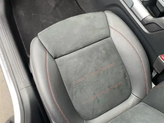 メルセデス・ベンツ ＧＬＢ２００ｄ AMGライン 千葉県 2020(令2)年 3.4万km ポーラホワイト パノラミックスライディングルーフ/ヘッドアップディスプレイ/ハーフレザーシート/パワーシート/シートヒーター/純正HDDナビ/360°カメラ/地デジTV/パワーバックドア/LEDライト/純正18インチAW