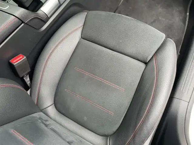 メルセデス・ベンツ ＧＬＢ２００ｄ AMGライン 千葉県 2020(令2)年 3.4万km ポーラホワイト パノラミックスライディングルーフ/ヘッドアップディスプレイ/ハーフレザーシート/パワーシート/シートヒーター/純正HDDナビ/360°カメラ/地デジTV/パワーバックドア/LEDライト/純正18インチAW