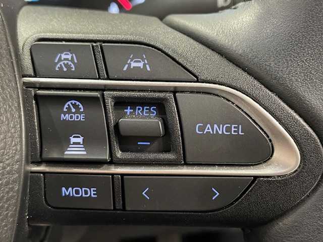 トヨタ ヴォクシー S－Z 福井県 2022(令4)年 3.6万km スパークリングブラックパールクリスタルシャイン 4WD/ワンオーナー/寒冷地仕様/両側パワースライドドア/トヨタセーフティーセンス/・プリクラッシュセーフティー/・レーントレーシングアシスト/・レーンディパーチャーアラート/・レーダークルーズコントロール/・アダプティブハイビームシステム/・ロードサインアシスト/・発進遅れ告知機能/・レーンチェンジアシスト/・電動パーキングブレーキ/・ブレーキホールド/純正ナビ10.5インチHDディスプレイ/・AM/FM/Bluetooth/USB/CD/HDMI/Miracost/・純正ビルドインETC2.0/・ECOモード/・車外バックカメラ/・TVキャンセラー/コーナーセンサー前後/衝突被害軽減システム/オートライト/LEDヘッドライト/革巻きステアリング/・ステアリングスイッチ/・電子パーキング/・オートブレーキホールド/・車線逸脱警報装置/シートヒーター（運転席＋助手席）/３列シート/サンシェード/純正フロアマット/純正16インチアルミホイール/積込スタッドレスタイヤ