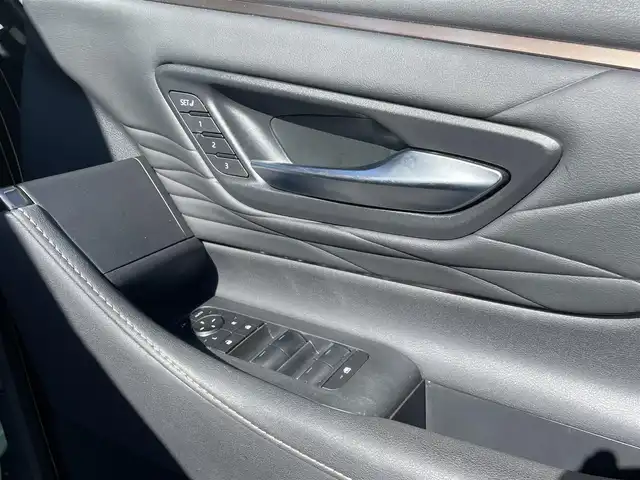 トヨタ アルファードハイブリット Z 宮崎県 2024(令6)年 2.5万km ブラック 大画面14インチHDディスプレイオーディオ/・フルセグTV・Bluetooth・AM・FM/左右独立ムーンルーフ/パノラミックビューモニター/モデリスタエアロ【F・S・Rアンダー】/モデリスタ20インチアルミホイール/パワーバックドア/D/N席・セカンドシート/・パワーシート/D席メモリーシート/D/N席・セカンドシート/・ベンチレーション・シートヒーター/両側パワースライドドア/前後ドライブレコーダー【TZ-DR210】/ビルトイン2.0ETC/置くだけ充電/レーダークルーズコントロール/アドバンスパーク/デジタルインナーミラー/ブラインドスポットモニター