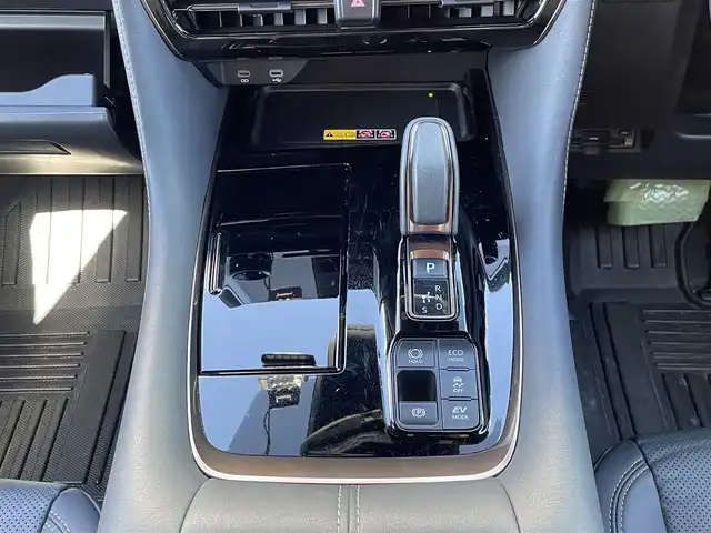 トヨタ アルファードハイブリット Z 宮崎県 2024(令6)年 2.5万km ブラック 大画面14インチHDディスプレイオーディオ/・フルセグTV・Bluetooth・AM・FM/左右独立ムーンルーフ/パノラミックビューモニター/モデリスタエアロ【F・S・Rアンダー】/モデリスタ20インチアルミホイール/パワーバックドア/D/N席・セカンドシート/・パワーシート/D席メモリーシート/D/N席・セカンドシート/・ベンチレーション・シートヒーター/両側パワースライドドア/前後ドライブレコーダー【TZ-DR210】/ビルトイン2.0ETC/置くだけ充電/レーダークルーズコントロール/アドバンスパーク/デジタルインナーミラー/ブラインドスポットモニター