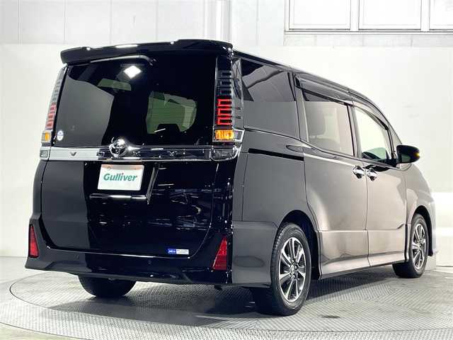トヨタ ヴォクシー ZS 煌Ⅲ 大阪府 2021(令3)年 3.5万km ブラック 純正ナビＴＶ　ハーフレザー　バックカメラ　ＥＴＣ　ドラレコ　レーンアシスト　アイドリングストップ　オートハイビーム　ＬＥＤヘッドライト　衝突軽減　両側電動　プッシュスタート　スマートキー　フォグランプ