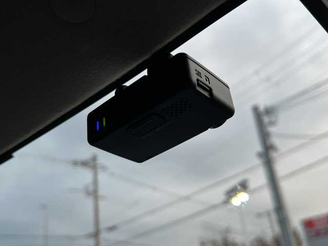 スズキ クロスビー HYBRID MX 大阪府 2019(平31)年 6.5万km クラッシーブラウンメタリック/ホワイト 2トーンルーフ レーダーブレーキサポート　純正ナビ　シートヒーター　床下ラゲッジ　パドルシフト　フルセグＴＶ　ＣＤ　ＤＶＤ　Ｂｌｕｅｔｏｏｔｈ　ドラレコ　ＥＴＣ　スマートキー　コーナーセンサー　ＬＥＤオートライト　純正フロアマット　純正ホイール　純正オーディオ　