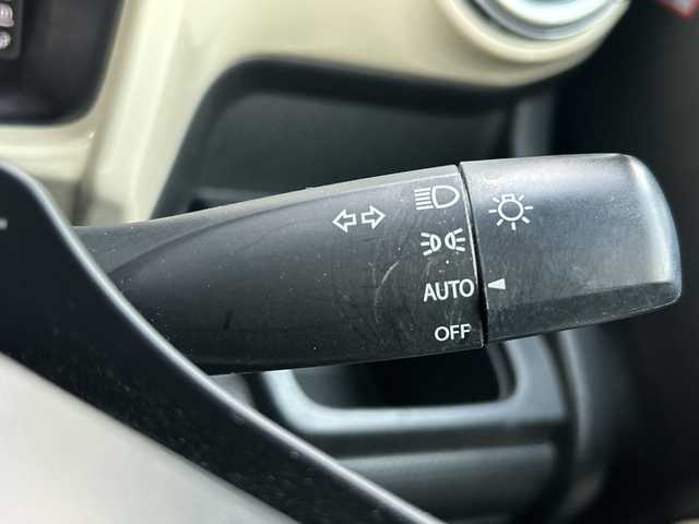 スズキ クロスビー HYBRID MX 大阪府 2019(平31)年 6.5万km クラッシーブラウンメタリック/ホワイト 2トーンルーフ レーダーブレーキサポート　純正ナビ　シートヒーター　床下ラゲッジ　パドルシフト　フルセグＴＶ　ＣＤ　ＤＶＤ　Ｂｌｕｅｔｏｏｔｈ　ドラレコ　ＥＴＣ　スマートキー　コーナーセンサー　ＬＥＤオートライト　純正フロアマット　純正ホイール　純正オーディオ　