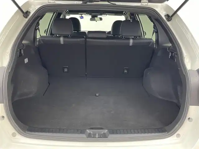 トヨタ カローラ フィールダー 1．8S ダブルバイビー 福岡県 2017(平29)年 2.5万km ホワイトパールクリスタルシャイン ワンオーナー　/純正ナビ（フルセグＴＶ）　/バックカメラ　/ドラレコ　/ビルトインＥＴＣ　/コーナーセンサー　/衝突被害軽減ブレーキ　/レーンキープ　/ナノイー　/ＭＴモード付き　/ハーフレザーシート　/純正１６インチＡＷ