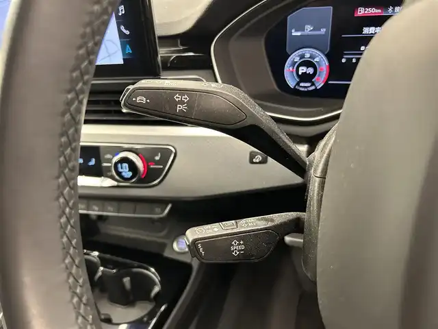 アウディ Ａ４ 35TDI アドバンスド 岡山県 2022(令4)年 1.6万km グレイシアホワイトメタリック アウディプレセンス/速度警告/アウディアクティブブレーキアシスト/純正MMIナビ/360°カメラ/BT/Applecarplay/Androidauto/バーチャルコクピット/マトリクスLED/AHB/レザーシート/PWシート/シートヒータ/PWリアゲート/オートホールド/クルコン/パドルシフト/アドバンストキー/コーナーセンサー