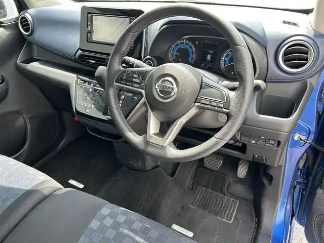 日産 デイズ ハイウェイスターX 滋賀県 2020(令2)年 3.2万km オーシャンブルーP ガソリン/2WD(FF)/CVT/7インチ純正ナビ【MJ119D-W】/（FM/AM/CD/DVD/フルセグ/Bluetooth）/プリクラッシュブレーキアシスト	/アラウンドビューモニター/バックカメラ/アイドリングストップ/レーンキープアシスト/コーナー・バックセンサー/ステアリングスイッチ/ETC/ドライブレコーダー/オートライト/フロントフォグ/LEDヘッドライト/ヘッドライトレベリング/プッシュスタート/スマートキー/純正マット/ドアバイザー
