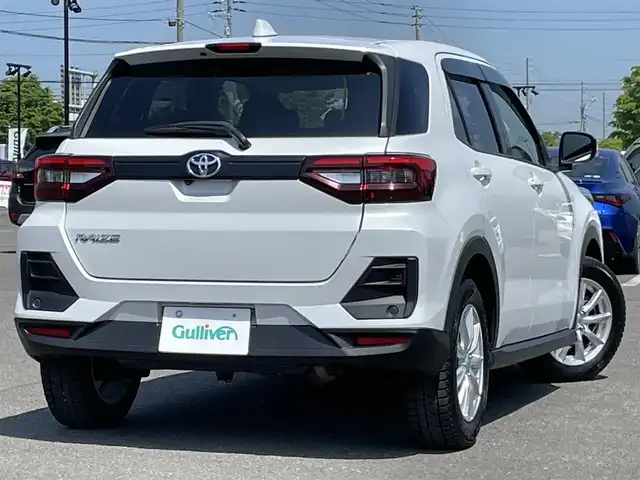 トヨタ ライズ X 道央・札幌 2022(令4)年 8.2万km シャイニングホワイトパール ４WD/寒冷地仕様/社外SDナビ/AM/FM/CD/ワンセグ/衝突被害軽減ブレーキ/横滑り防止装置/レーンキープアシスト/コーナーセンサー/バックカメラ/ETC/アイドリングストップ/ワイパーデアイサー/DRIVEMODE/前席シートヒーター/ステアリングリモコン/MTモード付AT/プッシュスタート/スマートキー/LEDヘッドライト/オートハイビーム/オートハイビーム/ヘッドライトレベライザー/電動格納ミラー/ウィンカーミラー/フロアマット/ドアバイザー/社外エンジンスターター/レンタカー登録