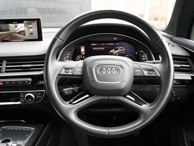 アウディ Ｑ７ ブラックスタイリング 静岡県 2019(平31)年 1.7万km 黒 125台限定モデル　ブラックデザイン/MMIナビゲーションTV Bluetooth/全方位カメラ/ブラックレザーシート シートヒーター /シートヒーター /バーチャルコクピット/Audi Sport20インチブラックアルミホイール/ブラックルーフレール/マトリクスLEDヘッドライト/Audyプレセンス衝突軽減ブレーキ　レーンアシスト/アダプティブクルーズコントロール/サイドアシスト/サードシート電動格納シート/ドライブセレクト/パワーバックドア /DSRCETC