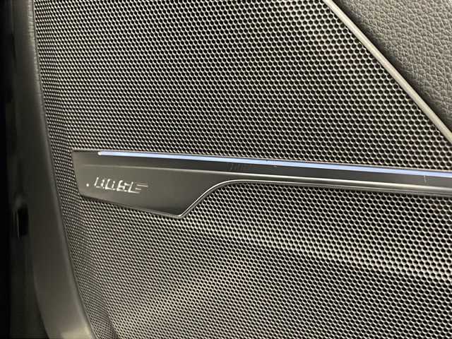 アウディ Ｑ７ ブラックスタイリング 新潟県 2019(平31)年 1.7万km 黒 125台限定モデル　ブラックデザイン/MMIナビゲーションTV Bluetooth/全方位カメラ/ブラックレザーシート シートヒーター /シートヒーター /バーチャルコクピット/Audi Sport20インチブラックアルミホイール/ブラックルーフレール/マトリクスLEDヘッドライト/Audyプレセンス衝突軽減ブレーキ　レーンアシスト/アダプティブクルーズコントロール/サイドアシスト/サードシート電動格納シート/ドライブセレクト/パワーバックドア /DSRCETC