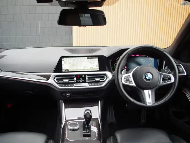 ＢＭＷ ３２０ｄ xDrive ツーリング Mスポーツ 埼玉県 2020(令2)年 4.6万km グレー ブラックレザーシート /アダプティブクルーズコントロール /ドライビングPro /ハイラインパッケージ /CarPlay /パークディスタンスコントロール/ブラインドスポットモニター /コンフォートアクセス /全周囲カメラ /純正ナビ /ETC /ワイヤレス充電 /シートヒーター/シートポジションメモリー機能/ランバーサポート