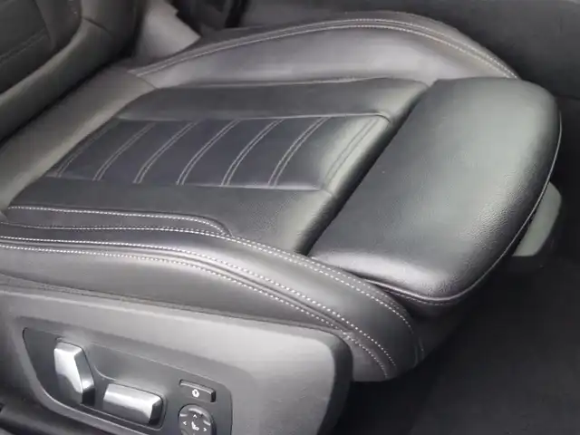 ＢＭＷ ３２０ｄ xDrive ツーリング Mスポーツ 埼玉県 2020(令2)年 4.6万km グレー ブラックレザーシート /アダプティブクルーズコントロール /ドライビングPro /ハイラインパッケージ /CarPlay /パークディスタンスコントロール/ブラインドスポットモニター /コンフォートアクセス /全周囲カメラ /純正ナビ /ETC /ワイヤレス充電 /シートヒーター/シートポジションメモリー機能/ランバーサポート