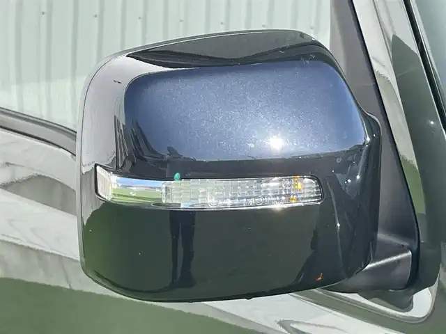 スズキ ジムニー XC 香川県 2023(令5)年 1.5万km ジャングルグリーン 登録時走行距離：15015km/純正ナビ　/ＥＴＣ　/Ｂカメラ　　/４ＷＤ　/純正アルミ　/純正フロアマット　/背面タイヤ　/シートヒーター　/ＬＥＤヘッドライト　/衝突軽減ブレーキ　/横滑り防止　/オートライト　/レーンキープアシスト/スマートキー