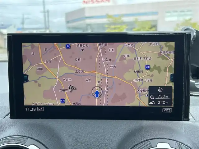 アウディ Ｑ２ 30TFSIスポーツ 福島県 2018(平30)年 4万km パール 純正HDDナビ/（AM/FM/CD/DVD/AUX/BT/TVフルセグ）/アウディコネクト/ETC2.0/ドライブレコーダー/バックカメラ/前席シートヒーター/クルーズコントロール/エンジンスタートボタン/LEDヘッドライト/純正フロアマット/ABS/アイドリングストップ/衝突被害軽減装置/車間距離自動制御システム/駐車支援システム/横滑り防止装置/トラクションコントロール/レインセンサー/盗難防止システム