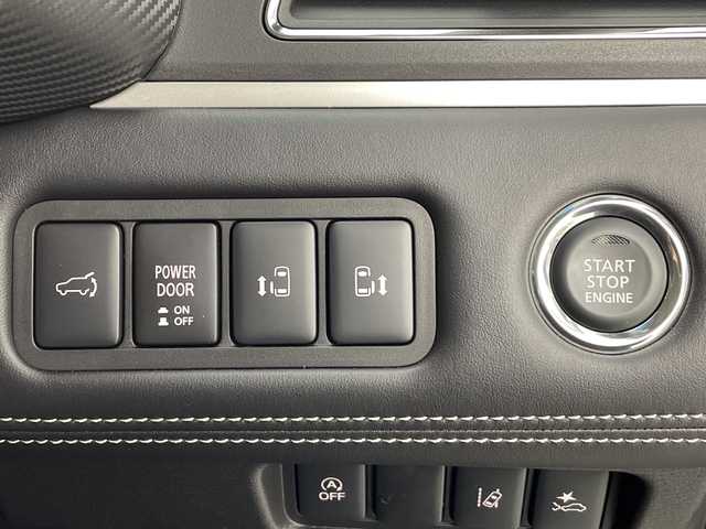 三菱 デリカＤ：５ シャモニー 愛知県 2025(令7)年 0.1千km ホワイトダイヤモンド 登録済未使用車　14km/全方位カメラ/シートヒーター/ブラインドスポットモニター/衝突軽減ブレーキ/レーンキープアシスト/オートマチックハイビーム/レーダークルーズコントロール/両側パワースライドドア/LEDヘッドライト/ステアリングヒーター/電動パーキング/オートホールドブレーキ/ハーフレザーシート