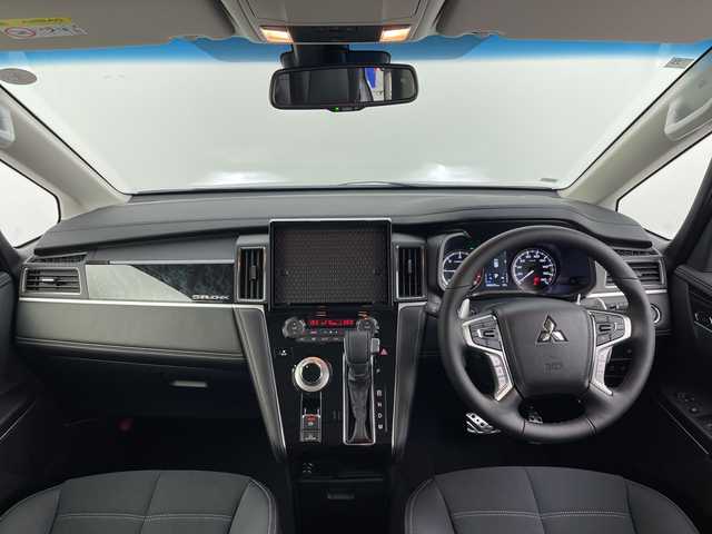 三菱 デリカＤ：５ シャモニー 愛知県 2025(令7)年 0.1千km ホワイトダイヤモンド 登録済未使用車　14km/全方位カメラ/シートヒーター/ブラインドスポットモニター/衝突軽減ブレーキ/レーンキープアシスト/オートマチックハイビーム/レーダークルーズコントロール/両側パワースライドドア/LEDヘッドライト/ステアリングヒーター/電動パーキング/オートホールドブレーキ/ハーフレザーシート